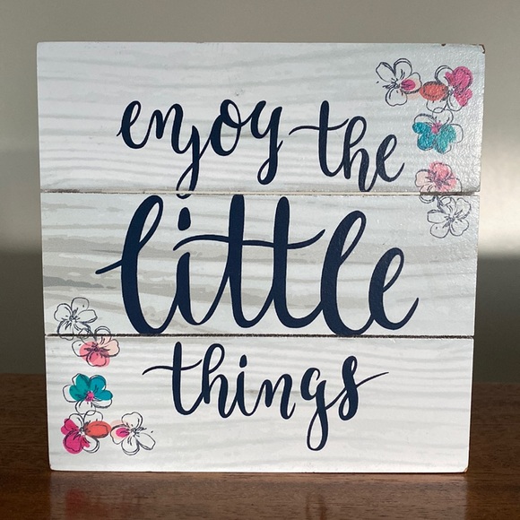 Wall hanging frame with quote Good Shape - Picture 1 of 7